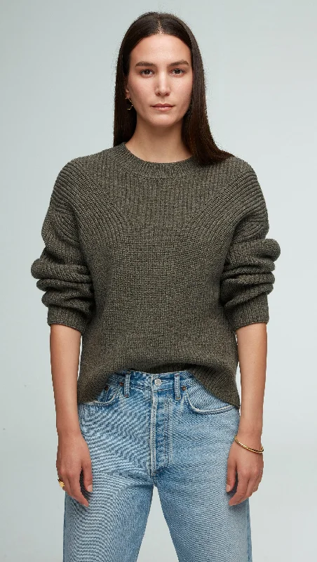 Chunky Ribbed Sweater in Merino Wool | Olive