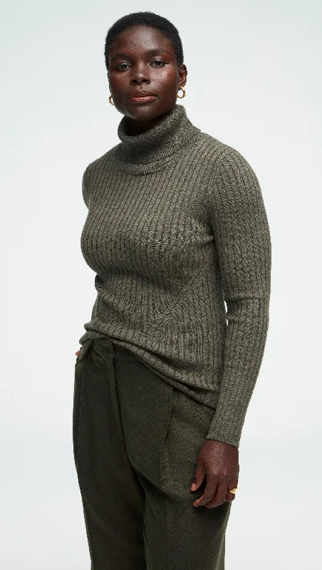 Ribbed Turtleneck in Merino Wool | Hunter