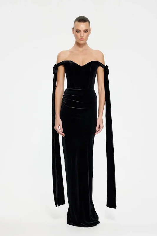 Ginger Gown Black Velvet